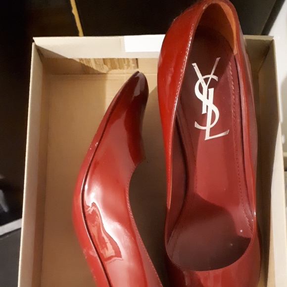 Yves Saint Laurant, Authentic, bought in Europe, worn 3 times. - Picture 4 of 6